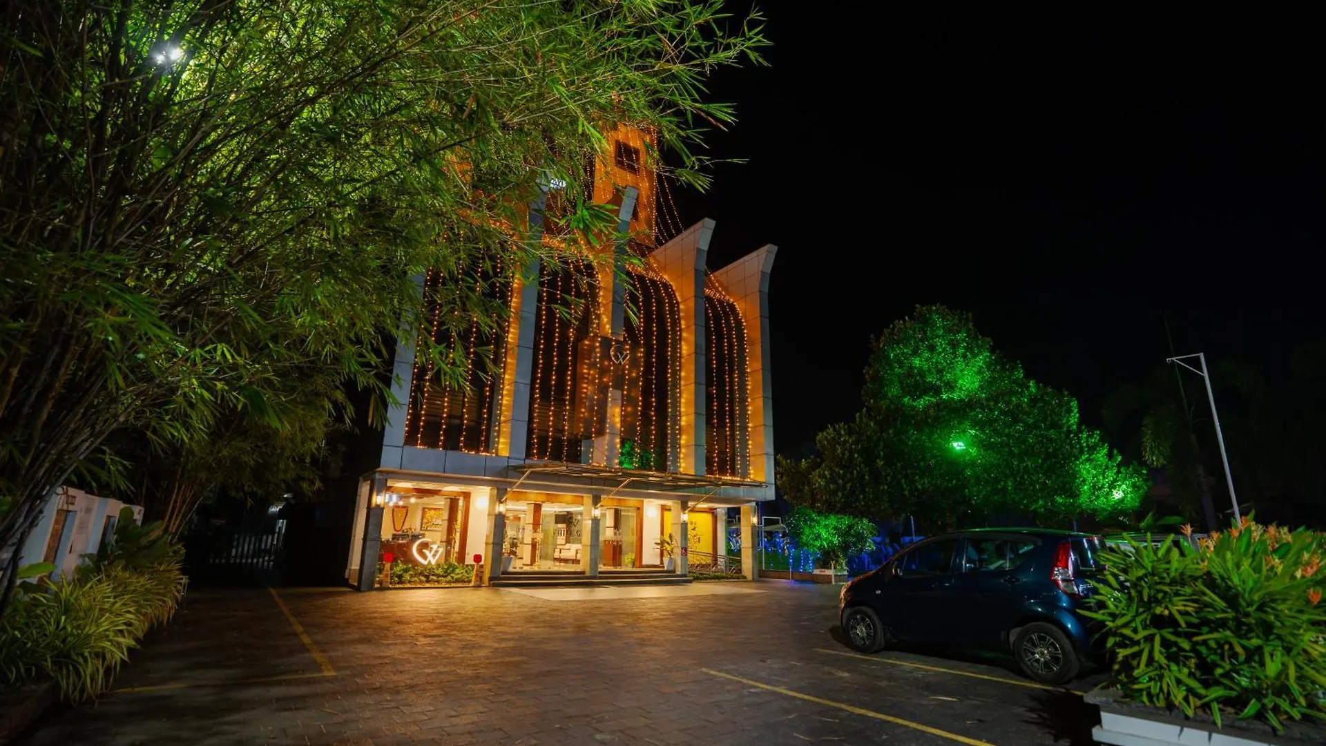 Hotel White Gate Residency Vaikom