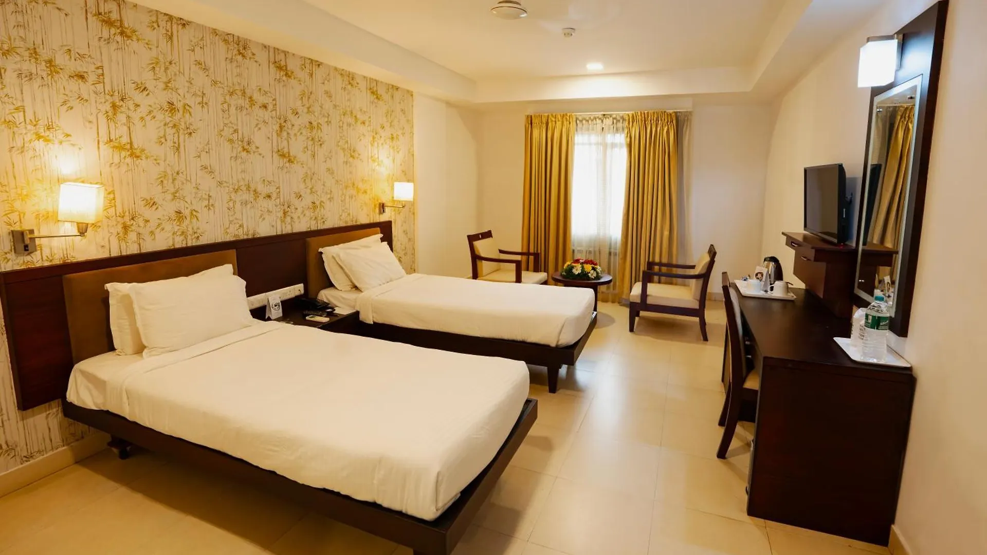 Hotel White Gate Residency Vaikom