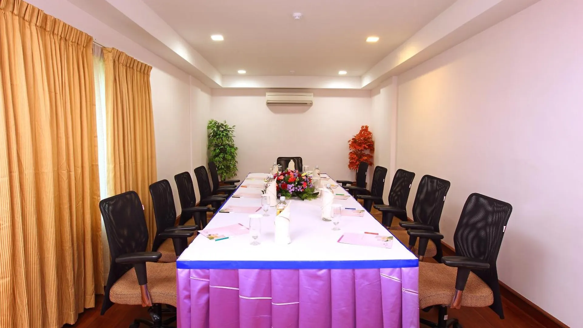 Hotel White Gate Residency Vaikom India