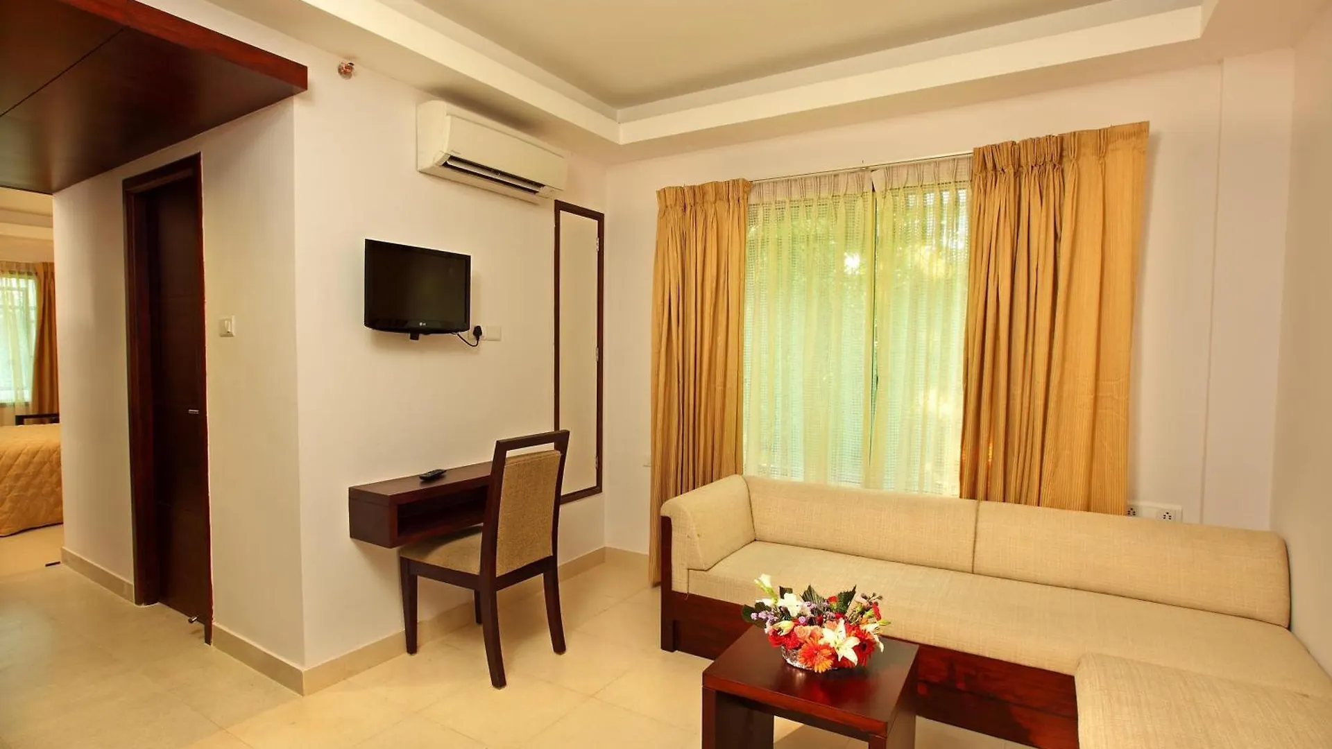 Hotel White Gate Residency Vaikom